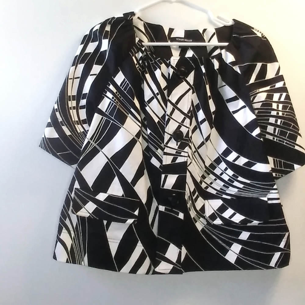 VINTAGE NEW Ellen Tracy Dillard's- size petite large  black and white jacket